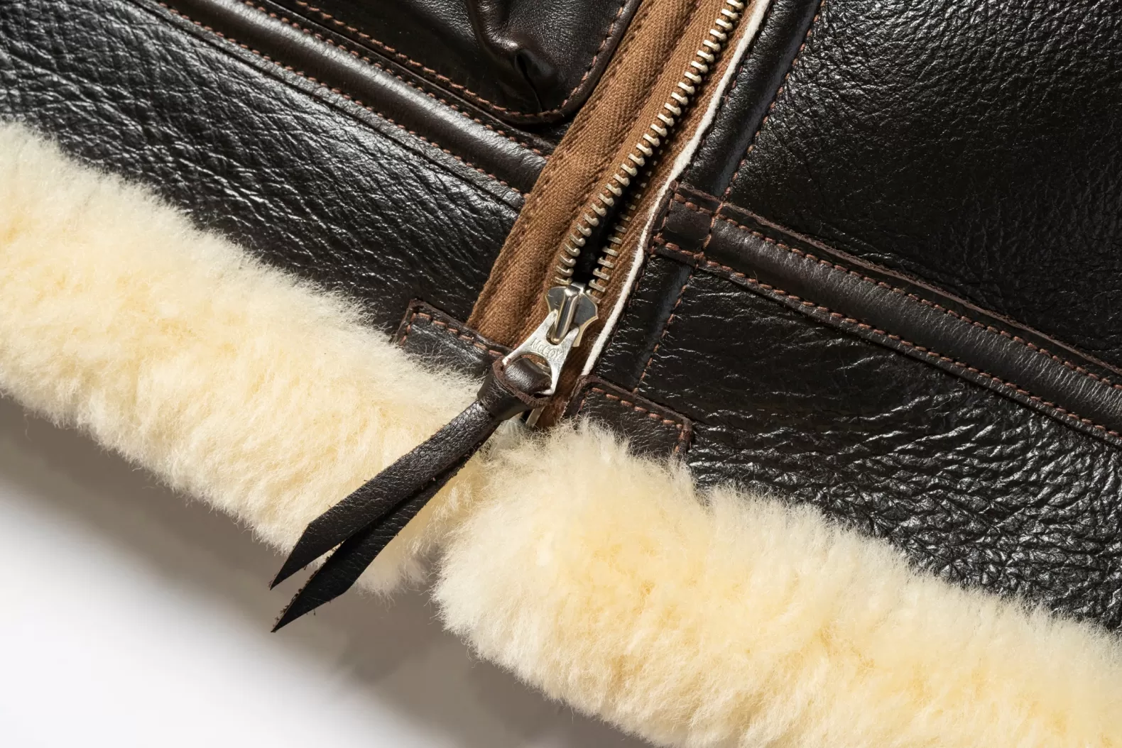 Military | Leather<The Real McCoy's TYPE B-3 REAL McCOY MFG. CO. S.BROWN